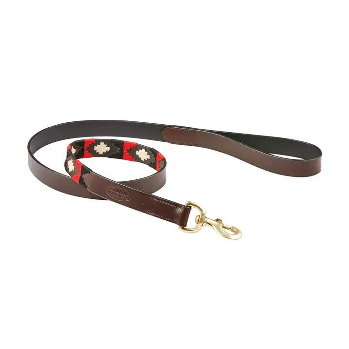 Weatherbeeta Polo Leather dog lead.