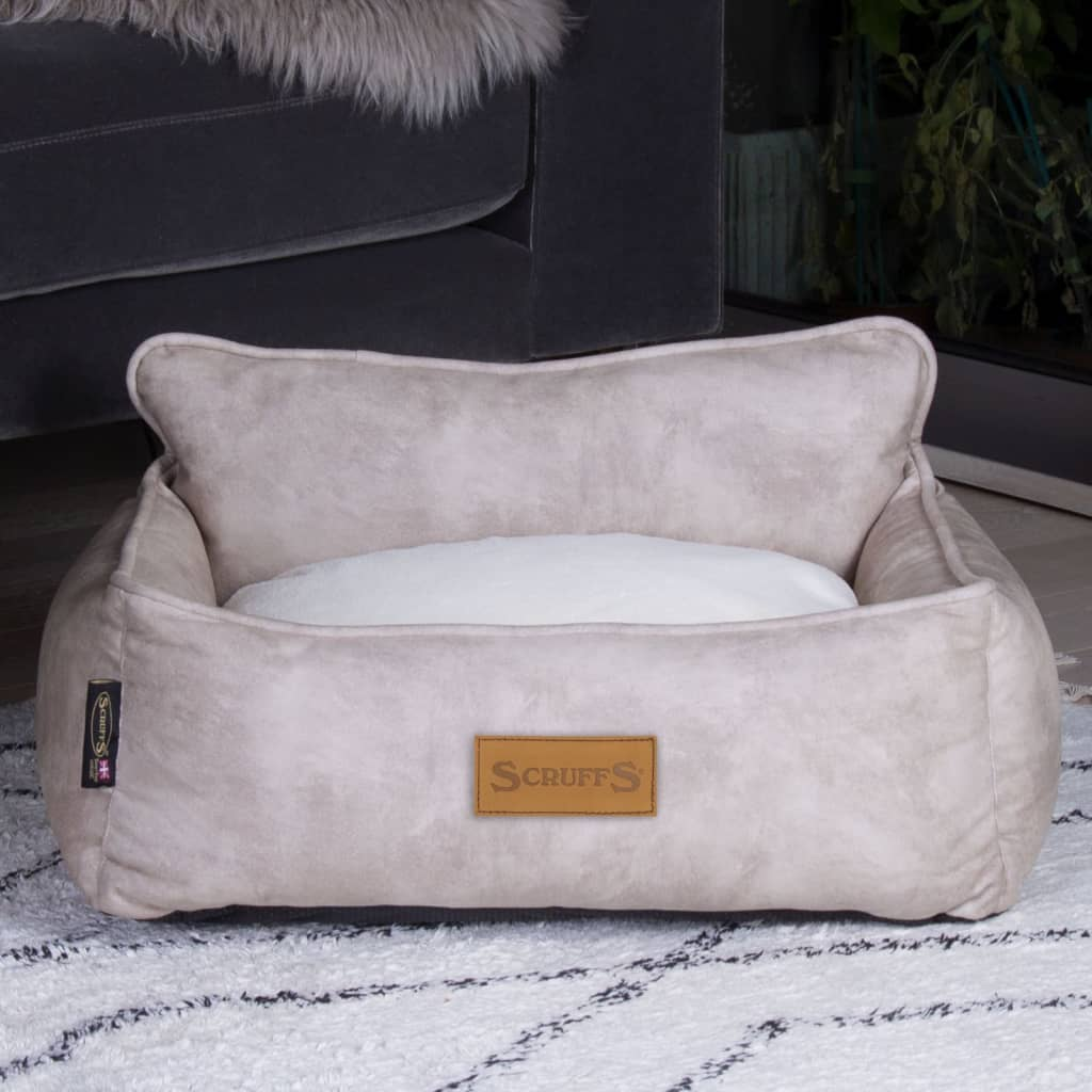 Dog Beds & Covers