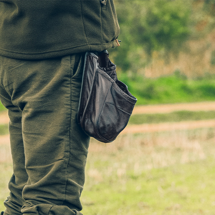 Jack Pyke Leather Cartridge Pouch.