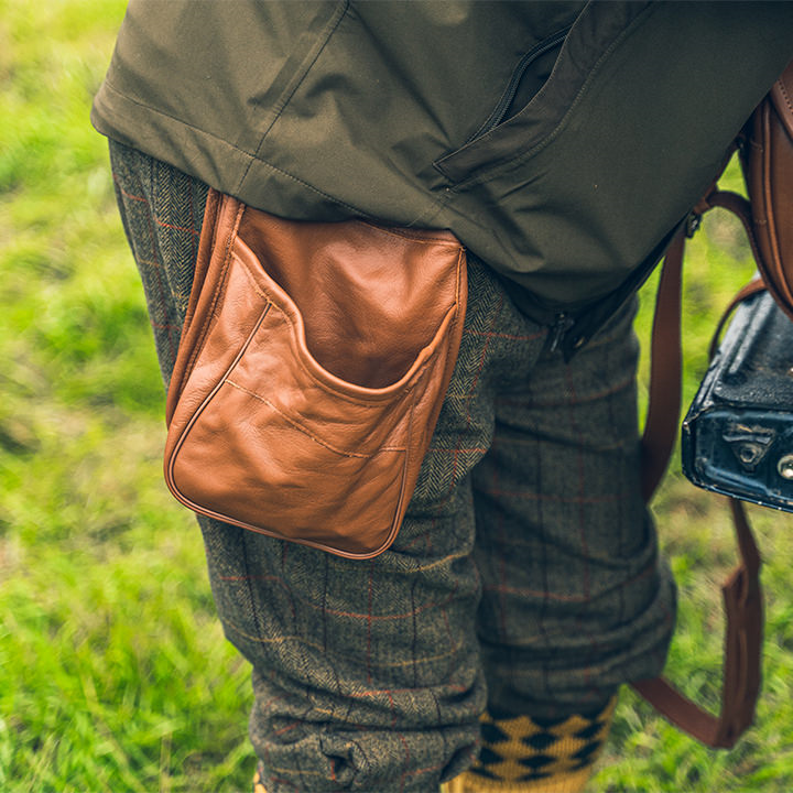 Jack Pyke Leather Cartridge Pouch.