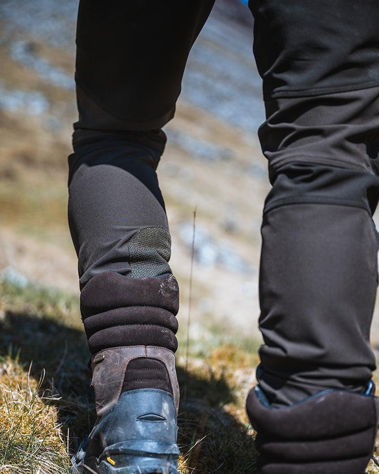 Hoggs Of Fife Ardross 4-Way Active Trousers.